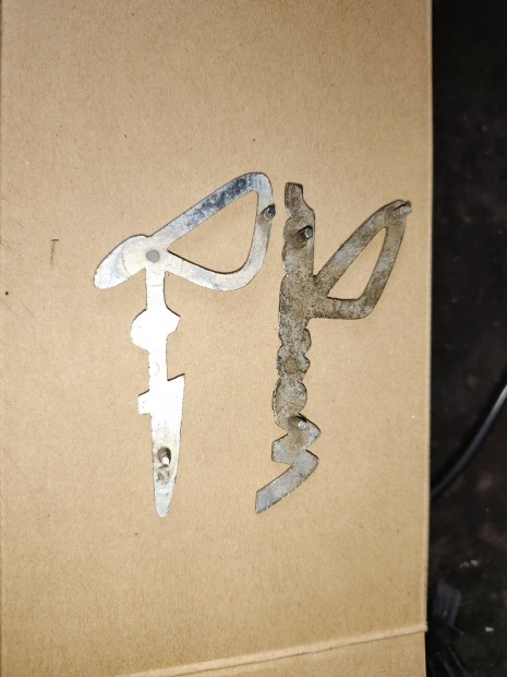 moszkvics 408 emblma pr