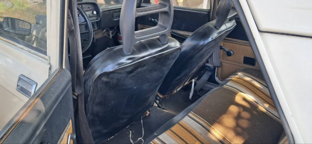 moszkvics alkatr�szek 