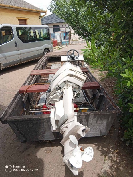 motoros tiszai ladik