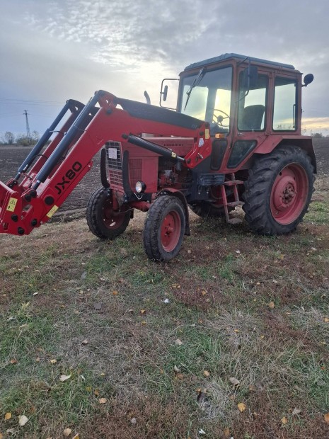 mtz 550 , a homlokrakod felras