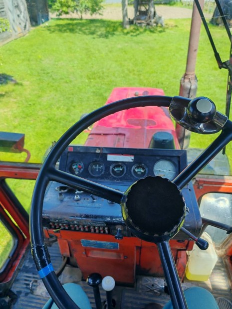 mtz 550 traktor eladó