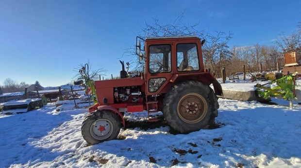 mtz 82-es traktor