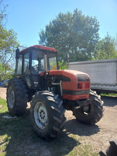 mtz 920.3 egyben bontva elad.