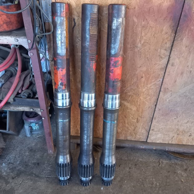 mtz, fel�j�tott f�ltengely elad�.