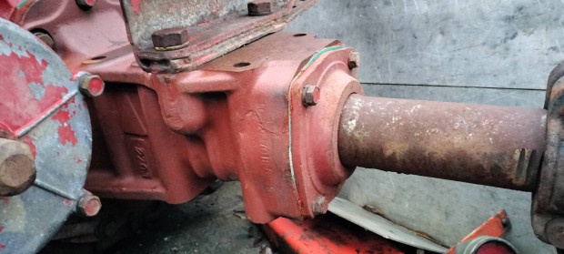 mtz f�ltengely mtz alkatr�sz 