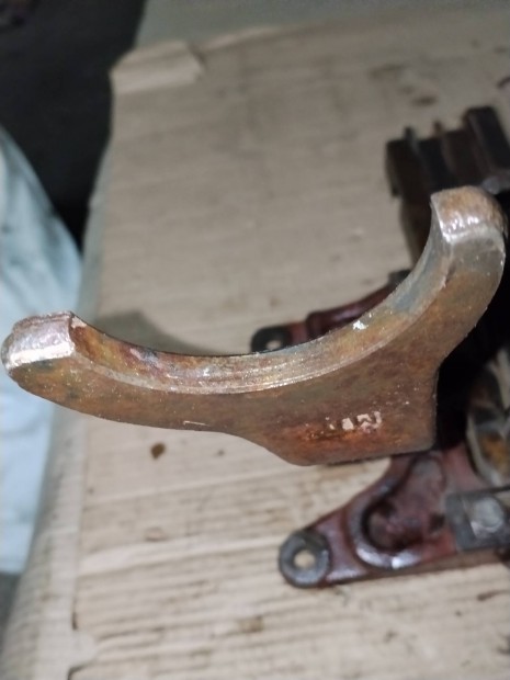 mtz sebess�gv�lt� kulissza