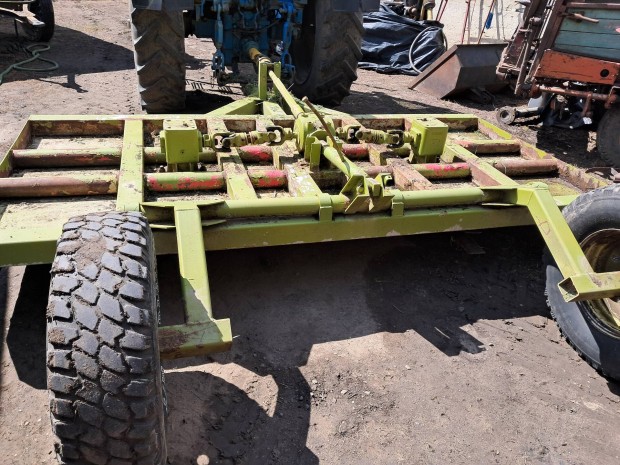 mtz utn szartepo elad.