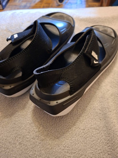 nike szandl 