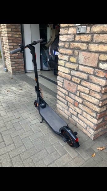 ninebot kickscooter f65i 