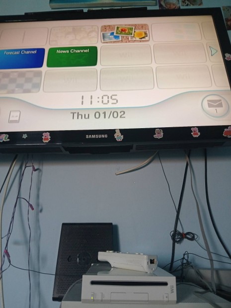 nintendo wii 2 játékkal tartozékokkal
