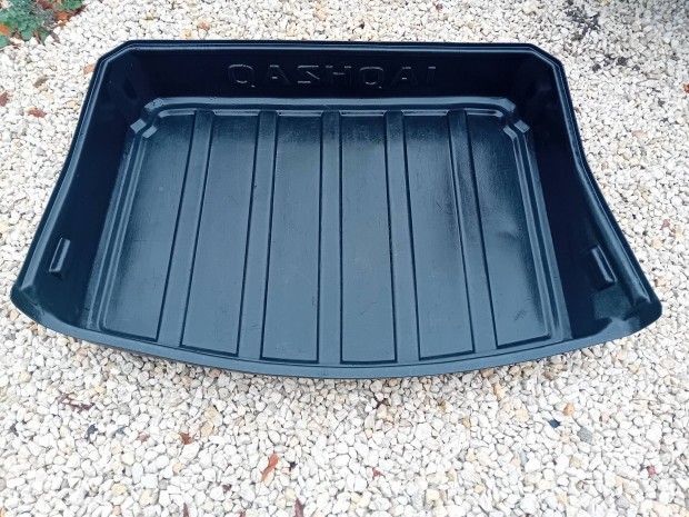 nissan qashqai j11 csomagtrtlca 