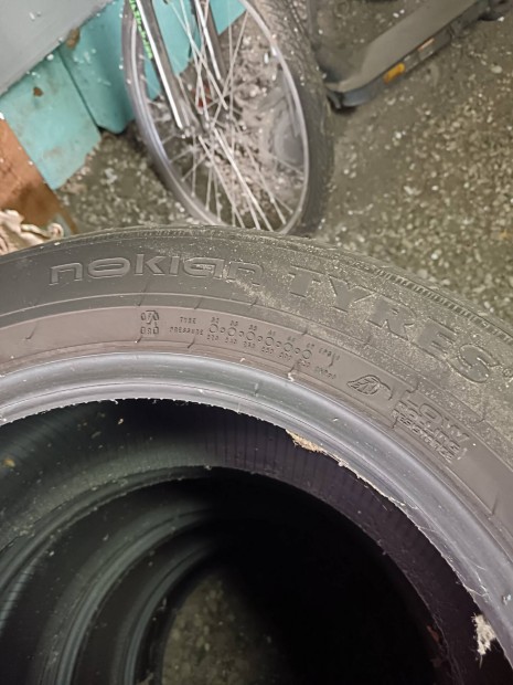 nyri gumi 215/55 R16