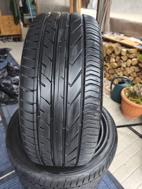 nyri gumi 225/45/17 nordex  kitn llapotban 