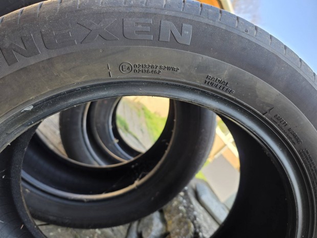 ny�ri gumi szett 215/55/R18