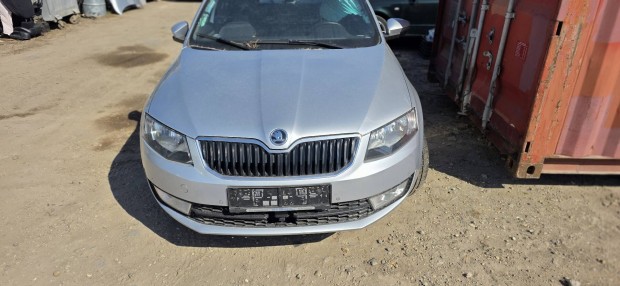 octavia III alkatr�szek 
