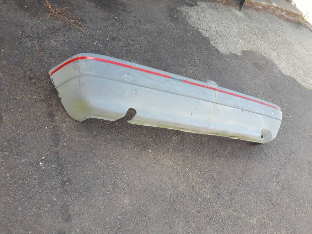 opel Corsa A, hátsó lökhárító