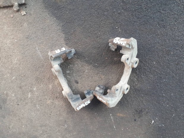 opel  astra f, 1.4  ,8V, els nyereg tartvas 