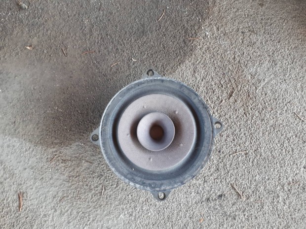 opel aastra F hátsó hangszóró 1 db kalaptartó mellé 90228314