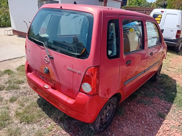 opel agila karosszria elemek 