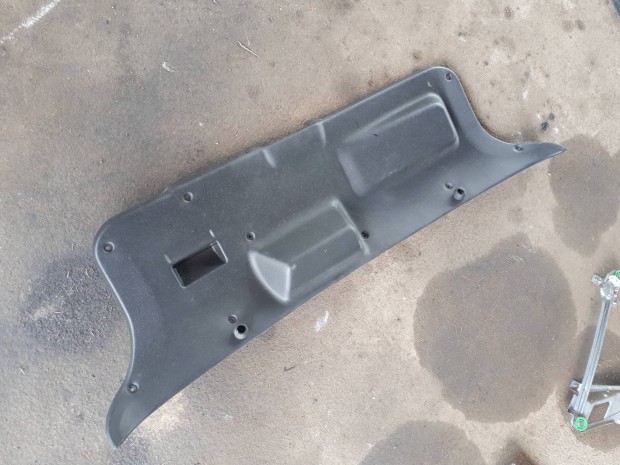 opel astra F, 1998 , 5 ajtós fekete csomagtér kárpit