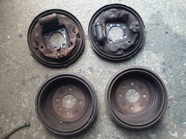 opel astra F,  5 ajts  210 mm fkdob fklemez GM90105445