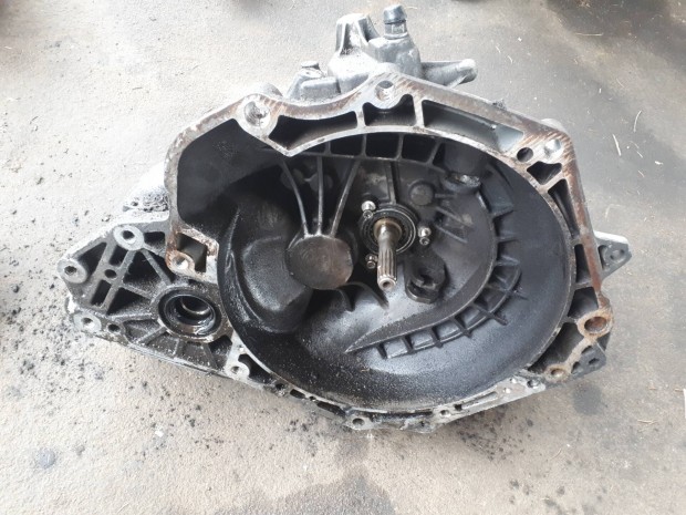 opel astra G 1.8 benzines váltó F17C374
