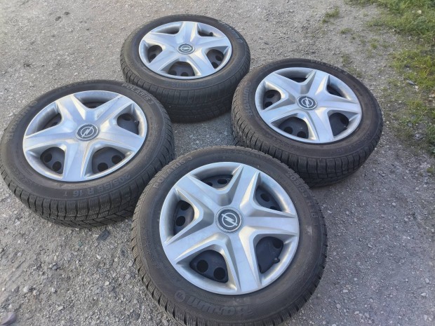 opel astra H 4x100 16" téligumi szett