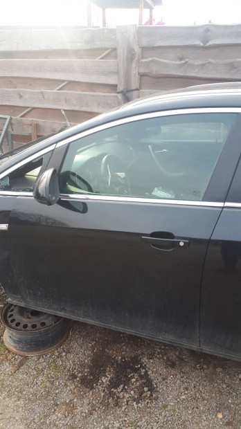 opel astra j bal els ajt