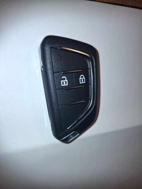 opel bicskakulcs ház eladó