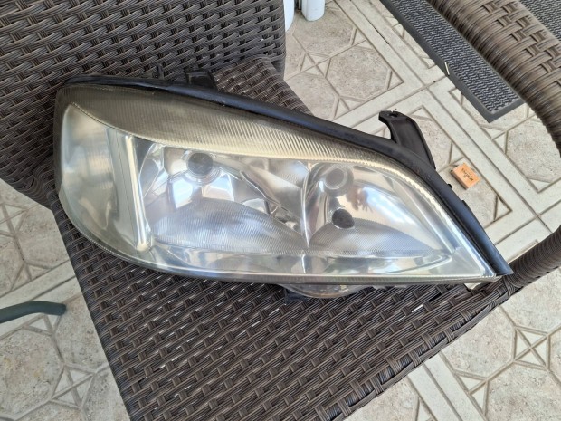 opel g astra fényszóró