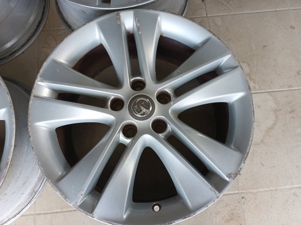 opel gyári 18 as alufelni 5x115 j astra c zafira