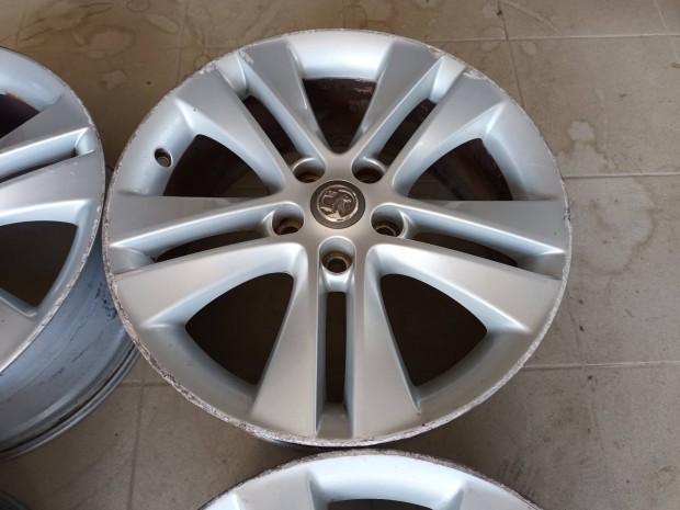 opel gyári 18 as alufelni 5x115 j astra c zafira