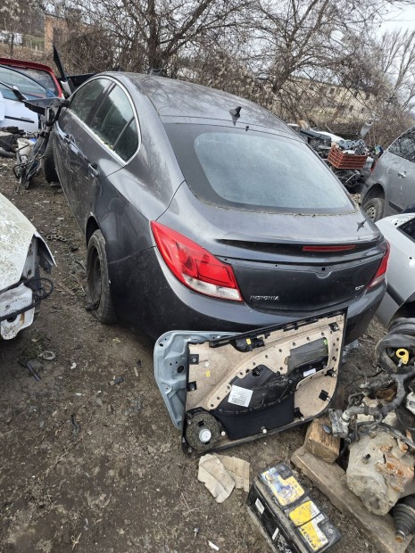 opel insignia 2.0 cdti minden alkatr�sze