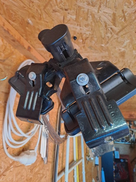 opel insignia tettart.