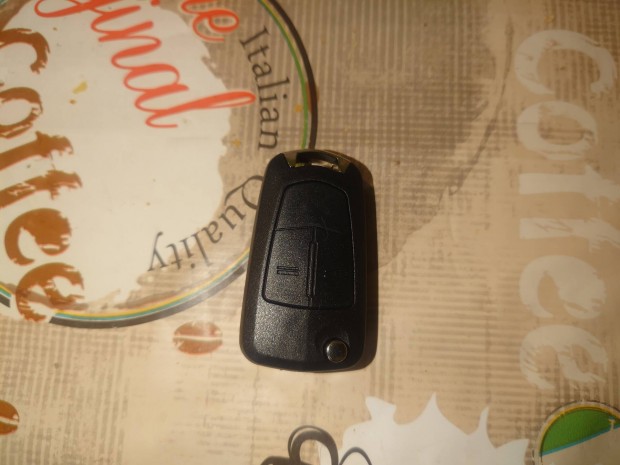 opel logós 2 gombos bicska kulcsház es Febi tágulási tartálykupak