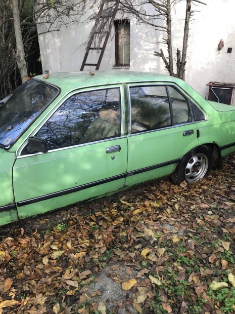 opel rekord 2,0 egyben