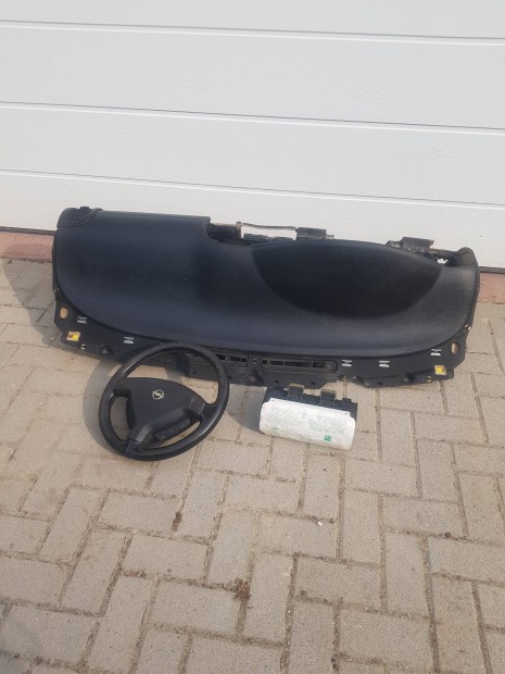 opel zafira A l�gzs�k