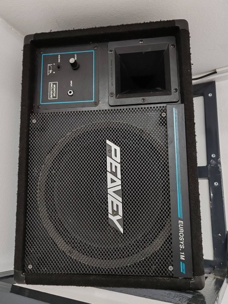 peavey hangfal pr ( baby reflex)
