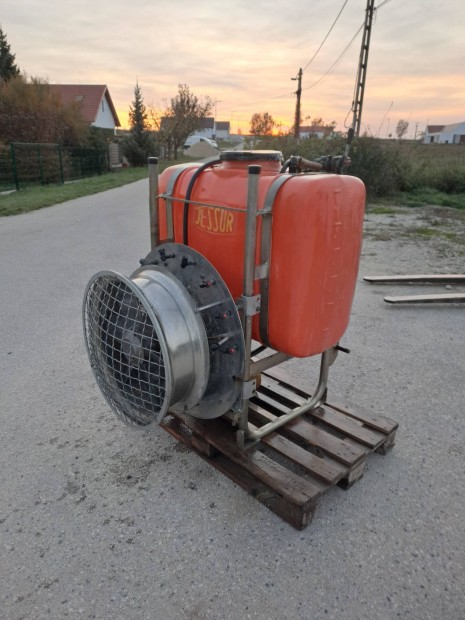 permetez Axial 300L
