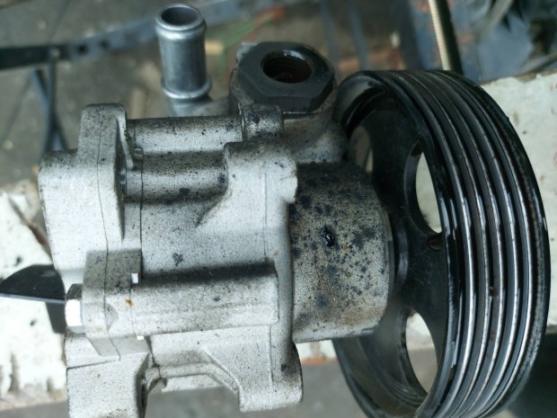 peugeot expert 1.9td szerv�szivatty�   elad�