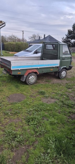 piaggio apepoker kisteherautó