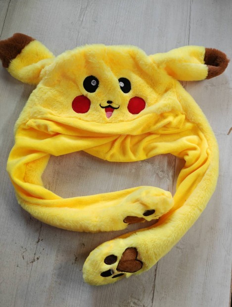 pikachu sapka