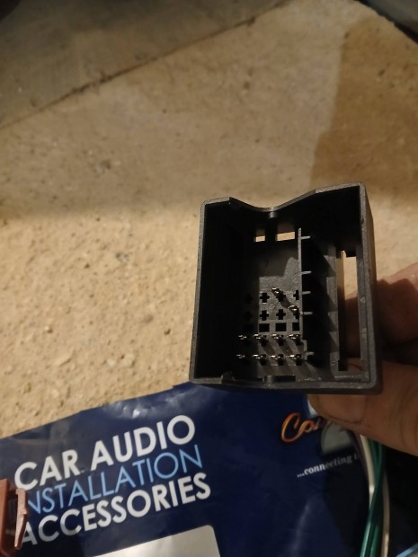 pioneer iso csatlakoz� opelhez + keret
