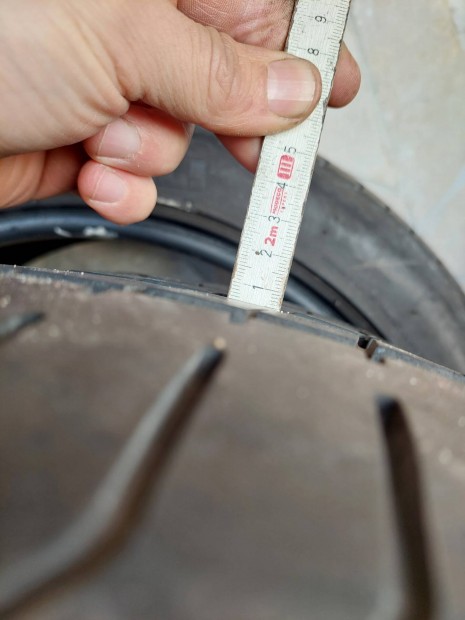 pirelli 285/35 18,255/40 18