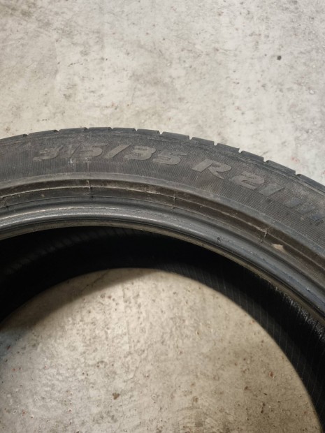 pirelli zero 315/35 r21