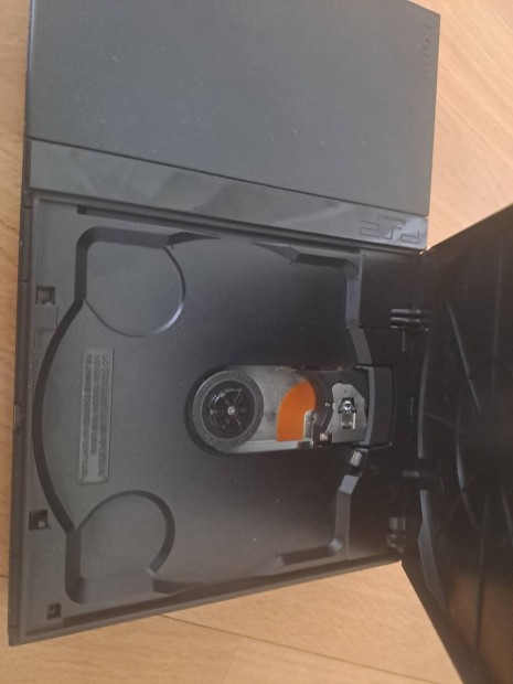 playstation 2, ps2, play station 2+ ajándék játék
