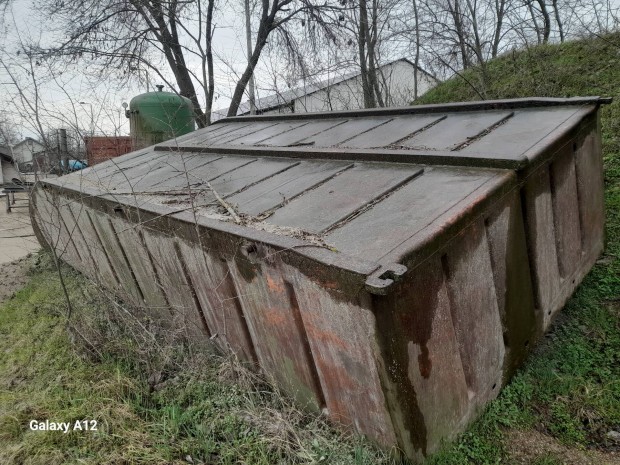 pontonhídelem eladó
