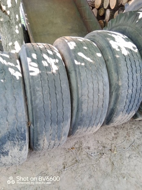 pótkocsi kerék 365/80 r20