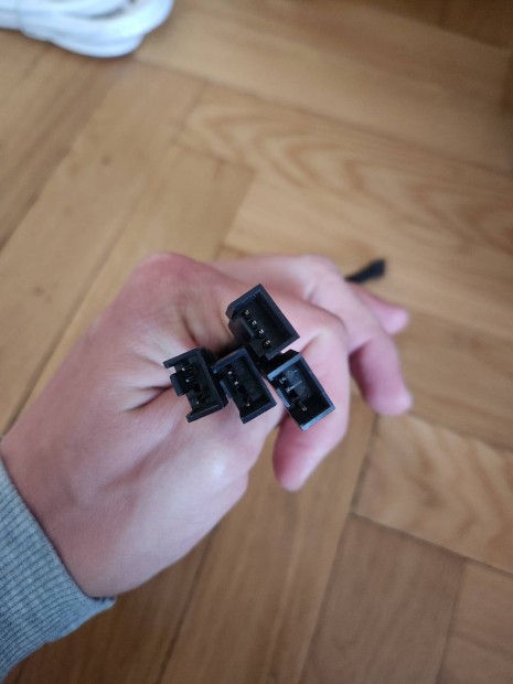 pwm ventillátor elosztó kábel
