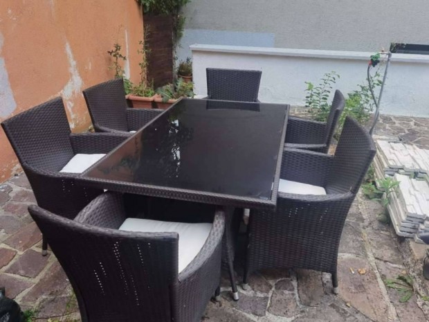 rattan kerti btor j 